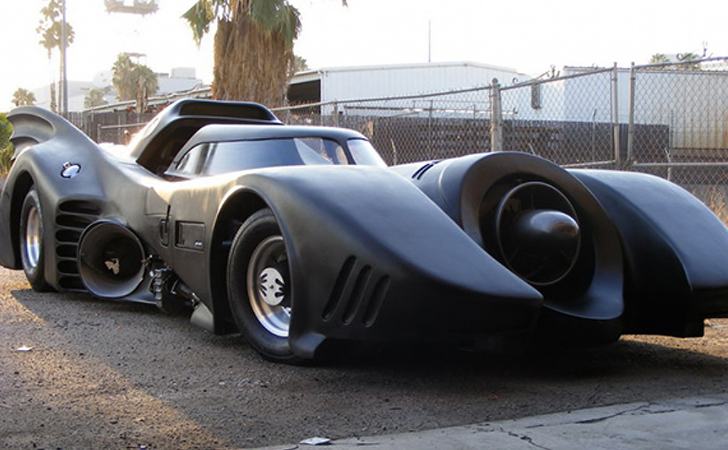 Les voitures délirantes de la science-fiction] La Batmobile de Batman