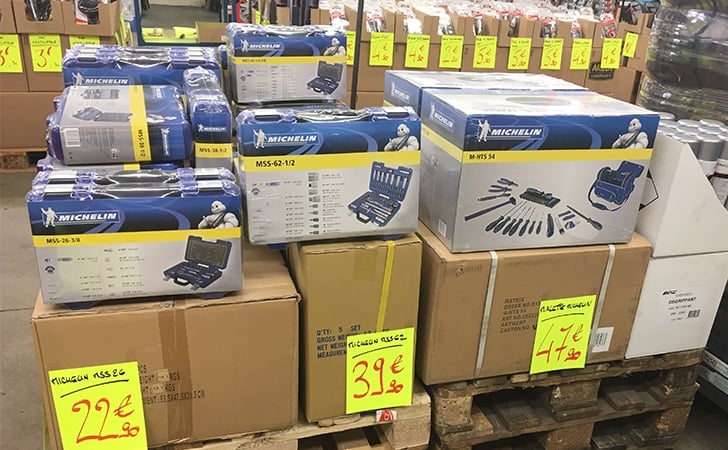 Arrivage de coffrets d’outillage Michelin