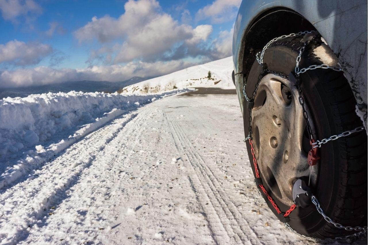 Chaines neige 205 / 55 R 16 et chaussette pas chères