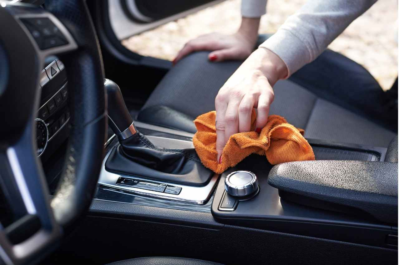 5 astuces pour nettoyer les sièges d'une voiture