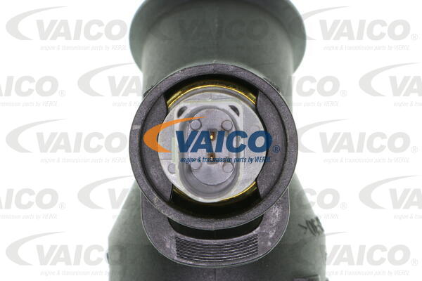 Bride de liquide de refroidissement VAICO V10-9761