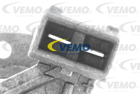 Pompe à carburant VEMO V10-09-0832
