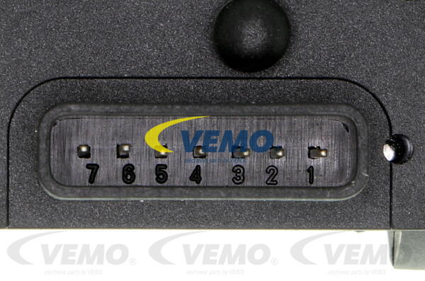 Interrupteur de commande de régulateur de vitesse VEMO V15-80-3231