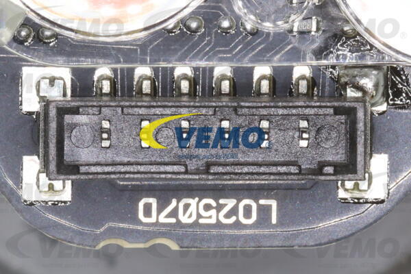 Module de commande d'éclairage VEMO V20-73-0214
