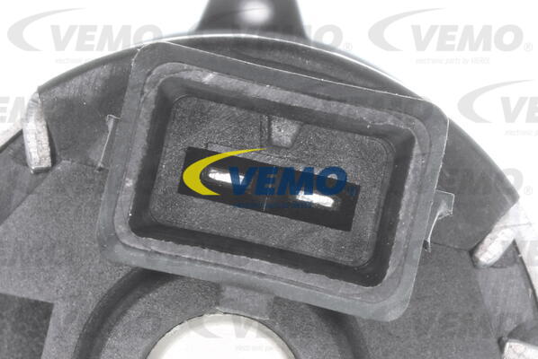 Pompe à eau de chauffage auxiliaire VEMO V30-16-0012