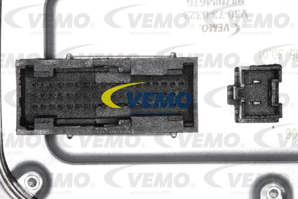 Module de commande d'éclairage VEMO V30-73-0323